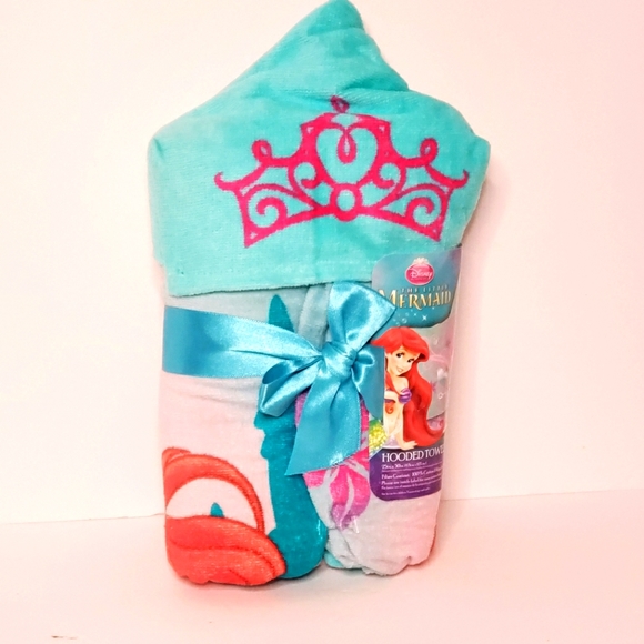 Toddler's Disney's The Little Mermaid Hooded Towel